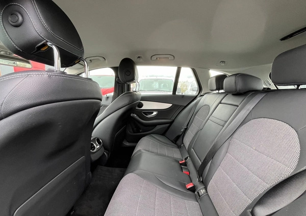 Mercedes-Benz Klasa C cena 72500 przebieg: 139556, rok produkcji 2014 z Łabiszyn małe 326